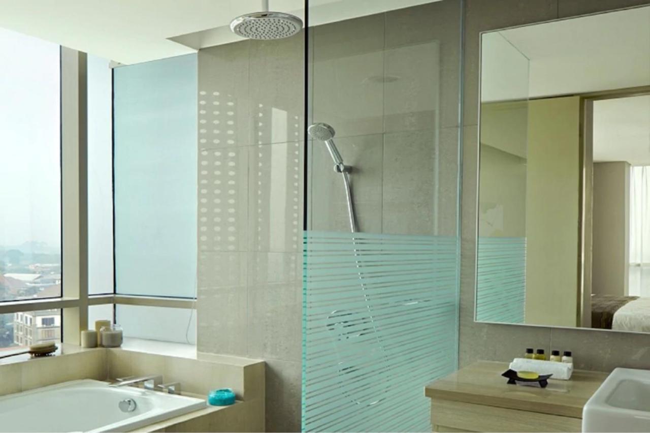 Two Bedroom Premier, Fraser Menteng * Jakarta